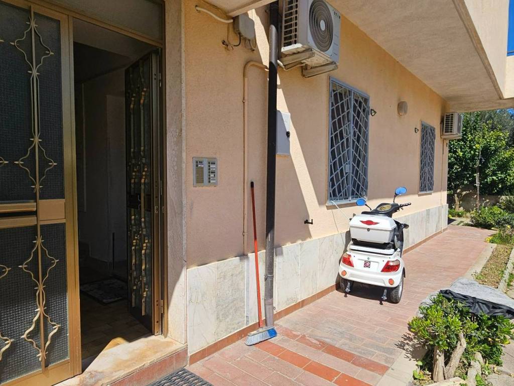 Appartamento a Montepaone in Via della Libertà, 64 - Foto 2
