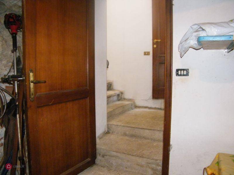 Casa indipendente a Alatri in VIA ACCORCIATOIA COSCIANO - Foto 5