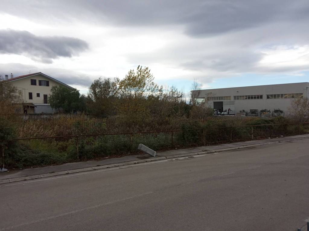 Terreno a Ortona in Strada Provinciale Santa Liberata-Tamarete - Foto 4