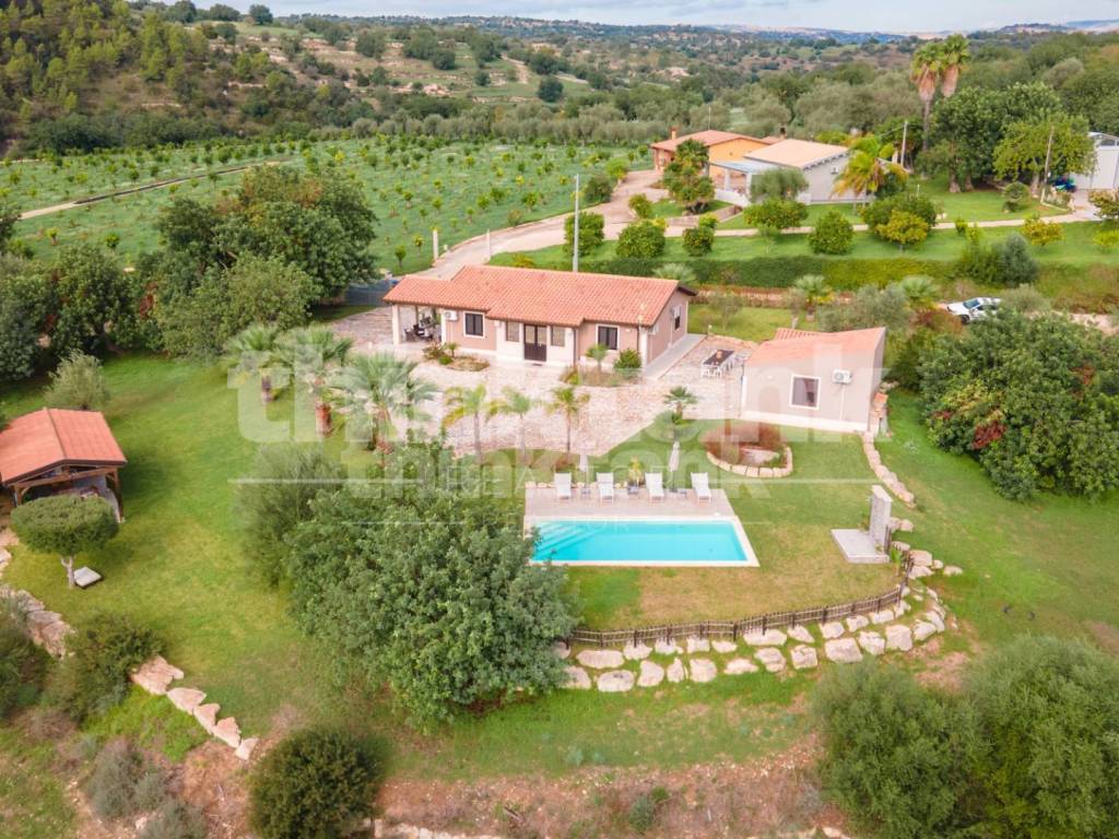 Villa a Noto in Contrada Castelluccio - Foto 2