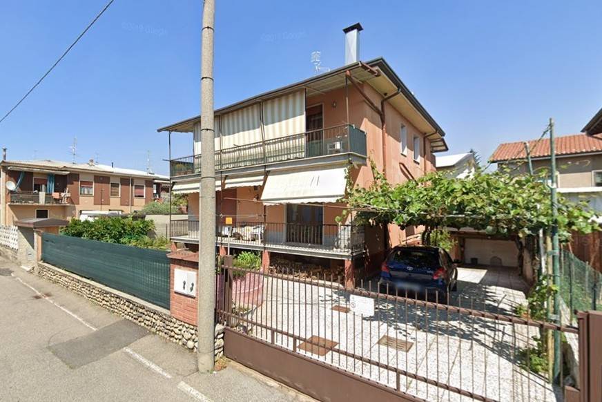 Villa a Cardano al campo in Via Napoli, 13 - Foto 2