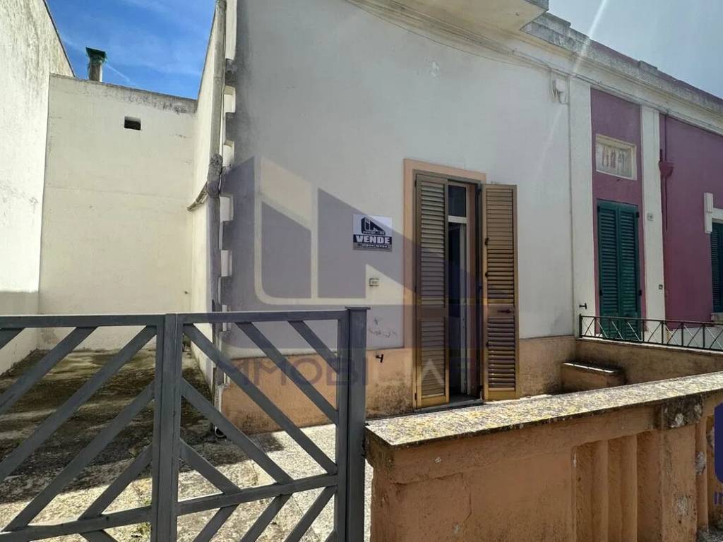 Villa a Parabita in Via Provinciale Collepasso, 52 - Foto 2