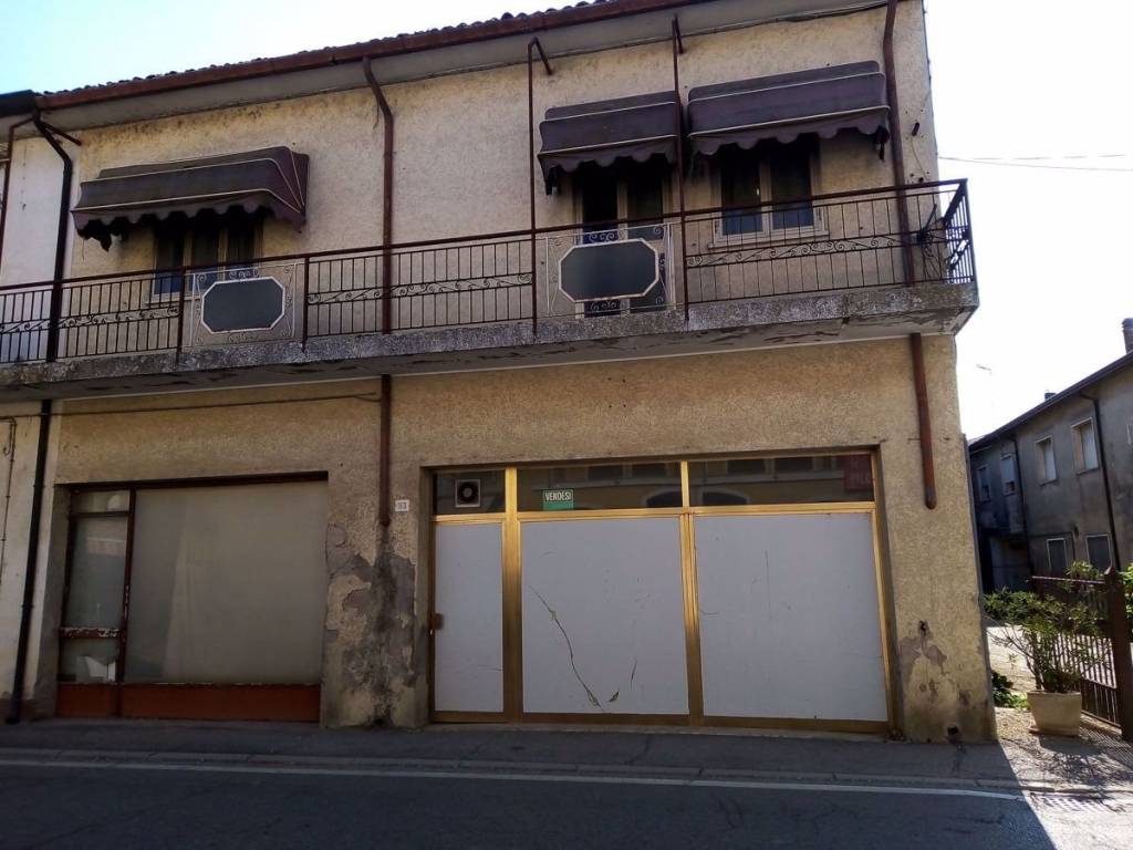 Palazzo / stabile a Gavello in GAVELLO Via Nenni, 0 - Foto 2