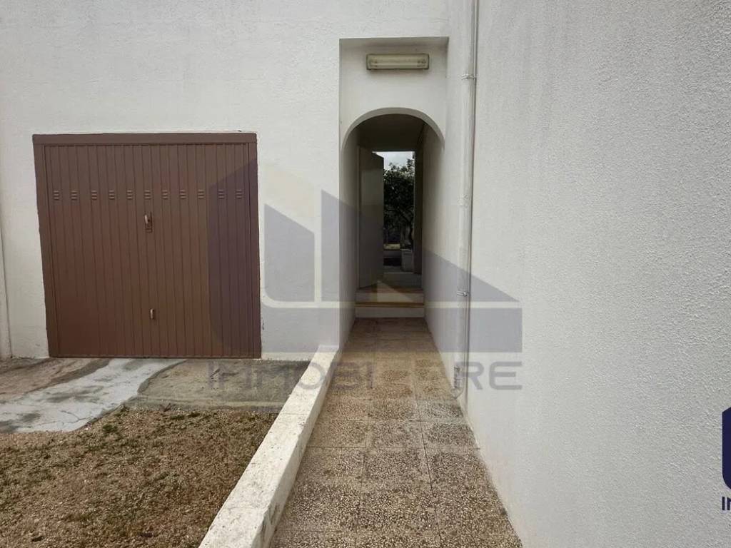 Villa a Salve in Via Caduti Del Lavoro S.N.C. - Foto 3