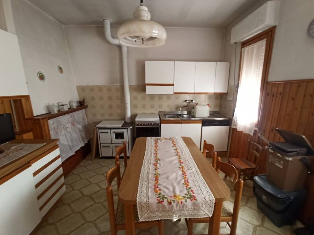 Appartamento a Castiglione del lago in Via Roma, 152 - Foto 5