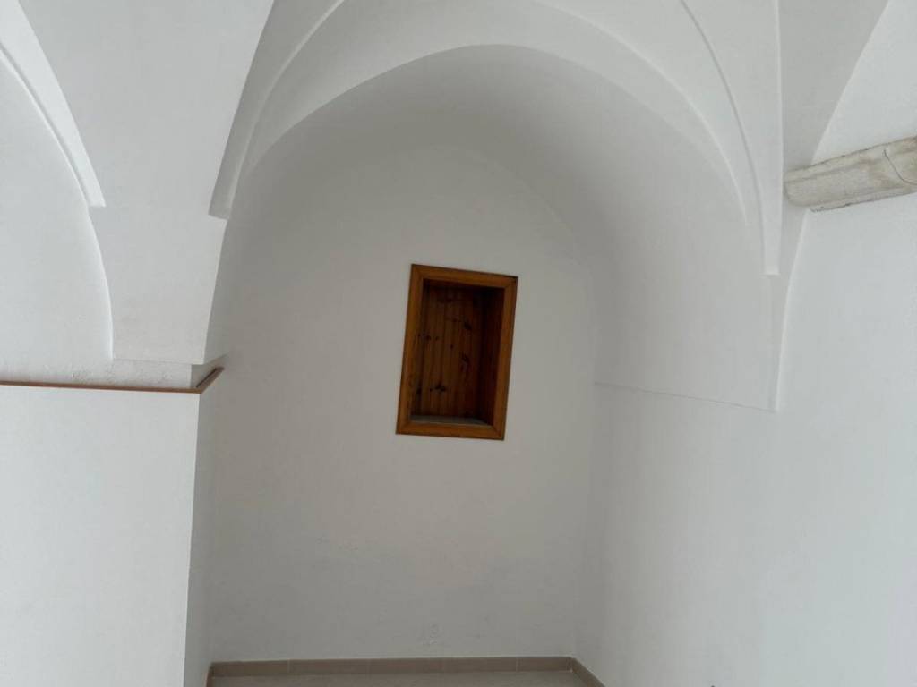 Casa indipendente a Ceglie messapica in Via Vicolo II Monte - Foto 4