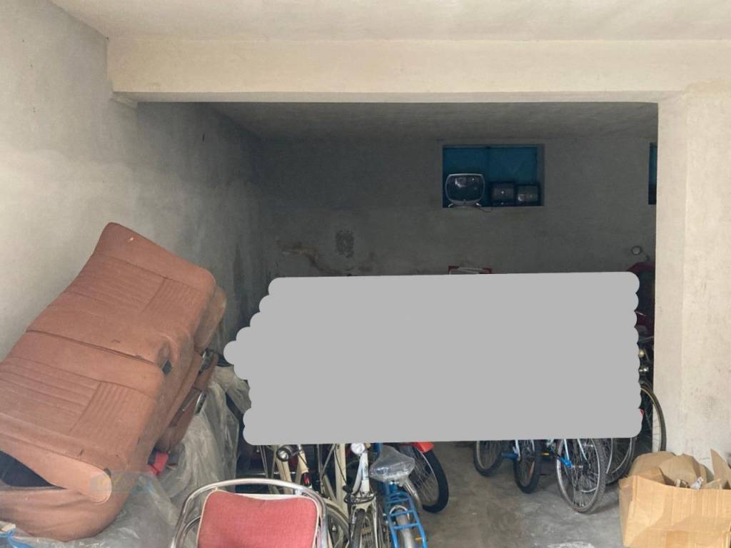 Box / garage a Ceglie messapica in Via Salvo d'Acquisto - Foto 2
