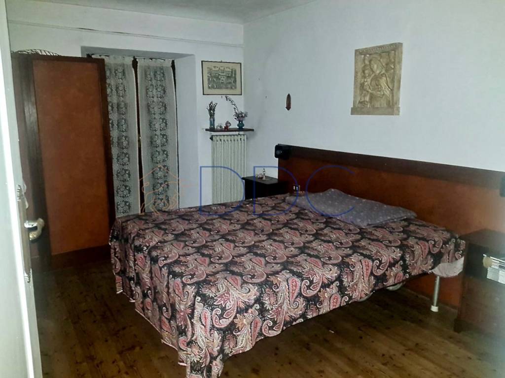 Casa indipendente a Chiusano d'asti in Piazza IV Novembre 6 - Foto 5