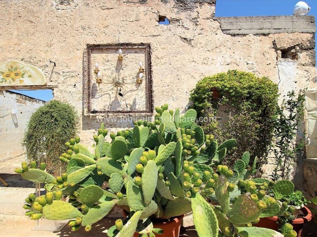 Casa indipendente a Galatone in Via Vittorio Emanuele III - Foto 4