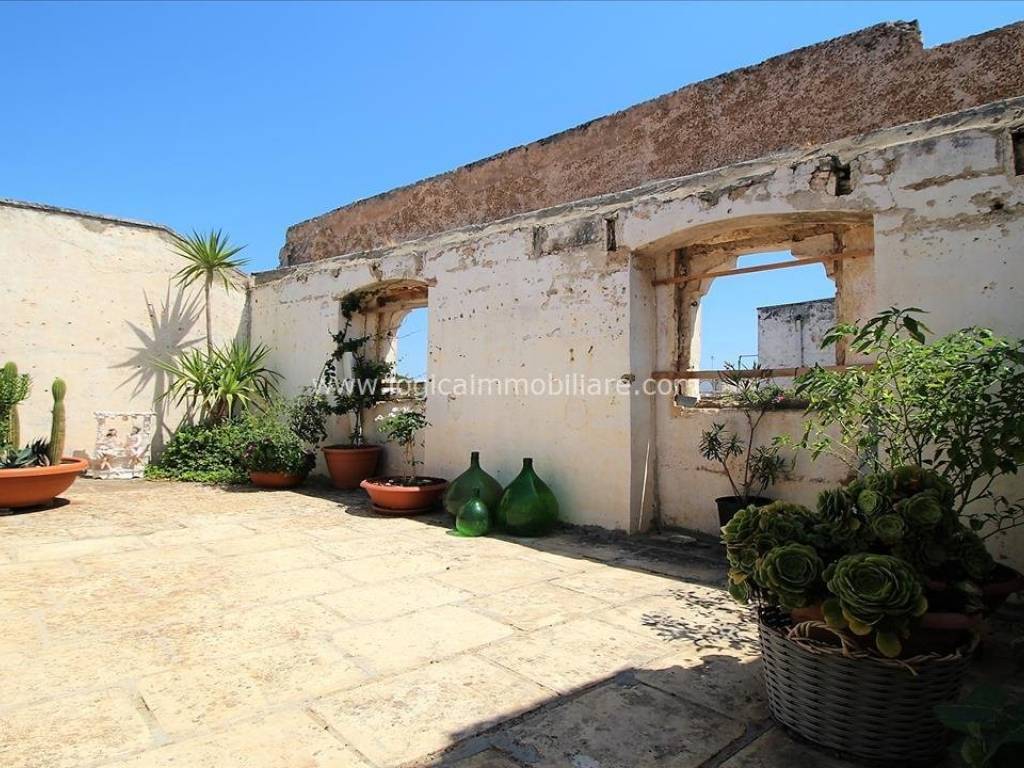 Casa indipendente a Galatone in Via Vittorio Emanuele III - Foto 5