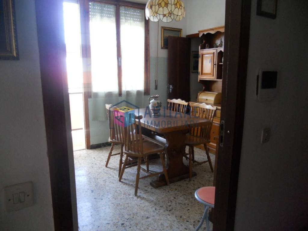 Appartamento a Rosignano marittimo in Via Champigny Sur Marne, - Foto 5