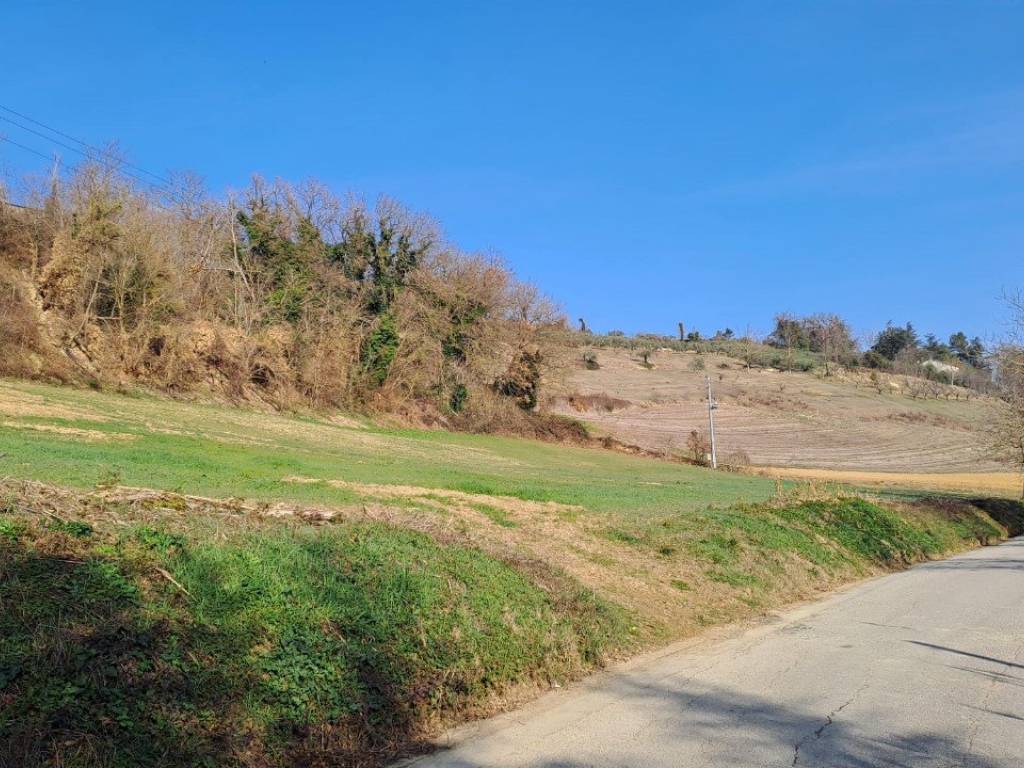 Terreno a Pesaro in Strada Molino Maggiotti - Foto 3