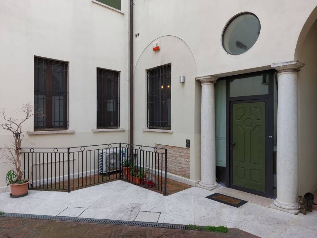 Appartamento a Mantova in Via Scuderie Reali - Foto 2