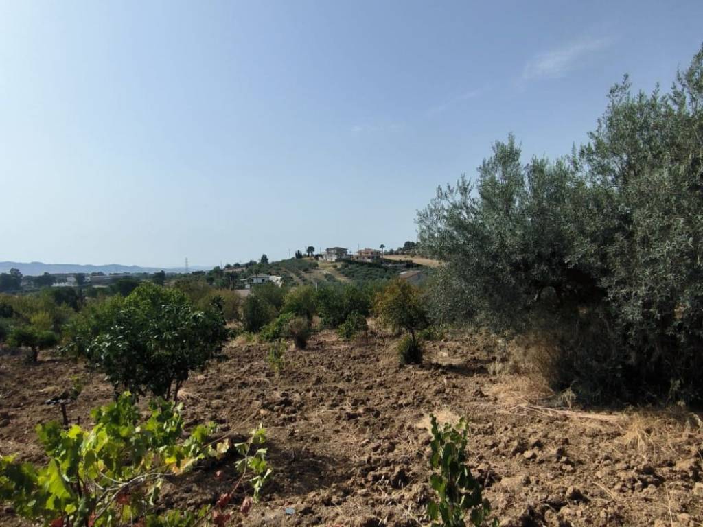 Terreno a Caltanissetta in Via Poggio degli Ulivi, 2 - Foto 3
