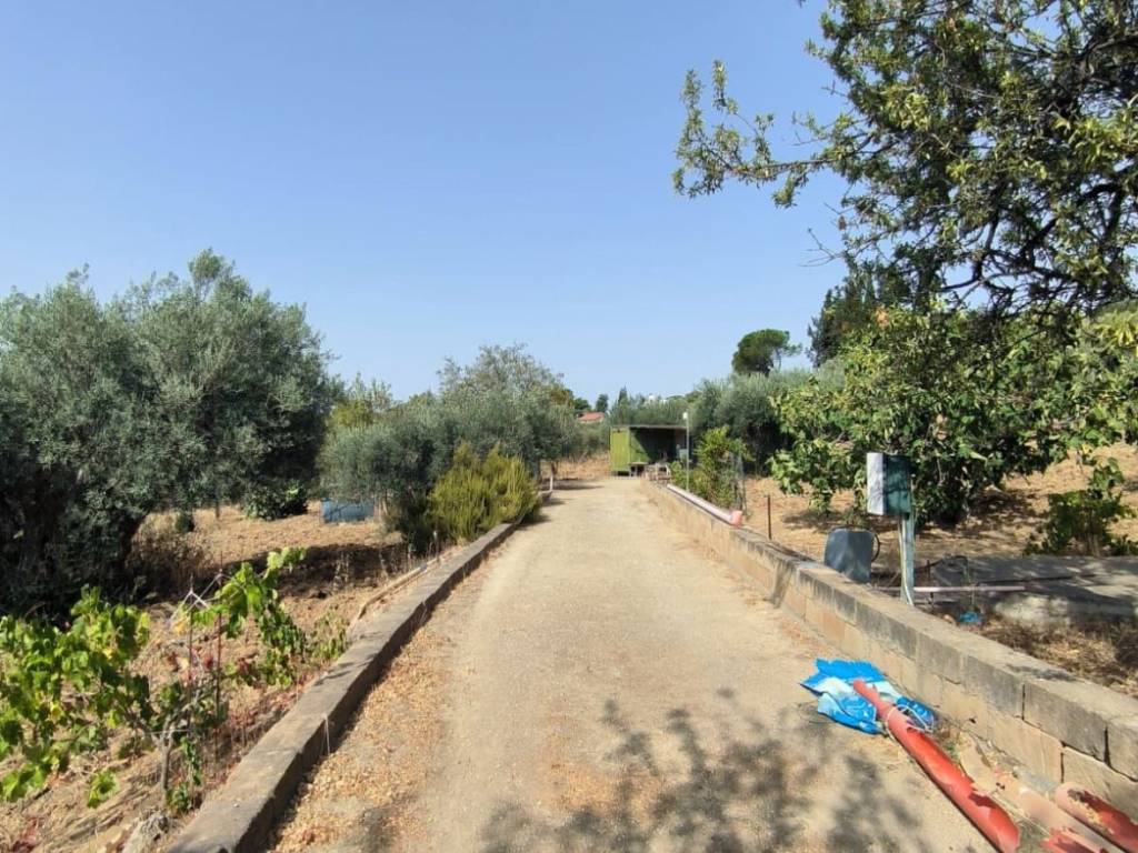 Terreno a Caltanissetta in Via Poggio degli Ulivi, 2 - Foto 4