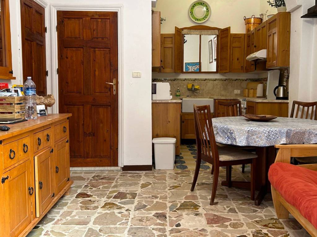 Casa indipendente a Castellammare del golfo in Via Gioacchino Rossini, 17 - Foto 4