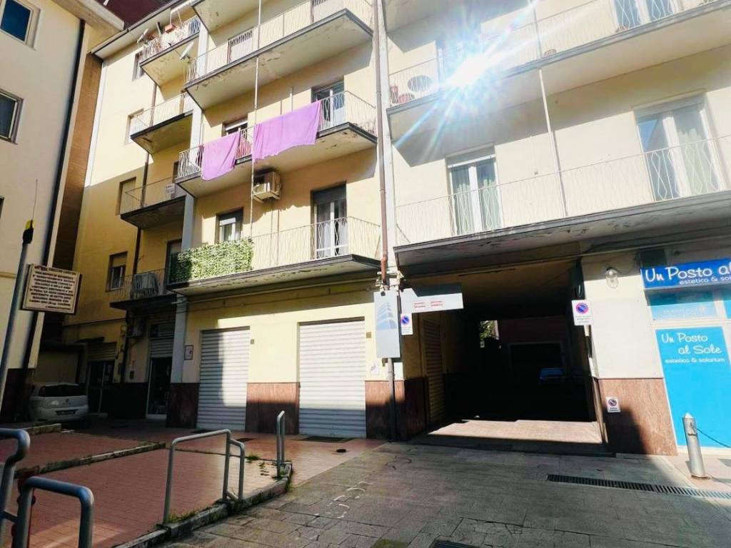 Appartamento a Avellino in Corso Vittorio Emanuele II - Foto 2