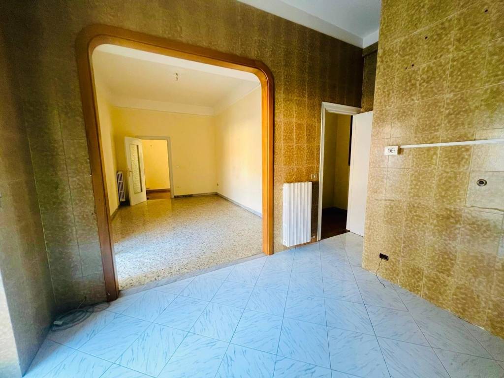 Appartamento a Avellino in Corso Vittorio Emanuele II - Foto 5