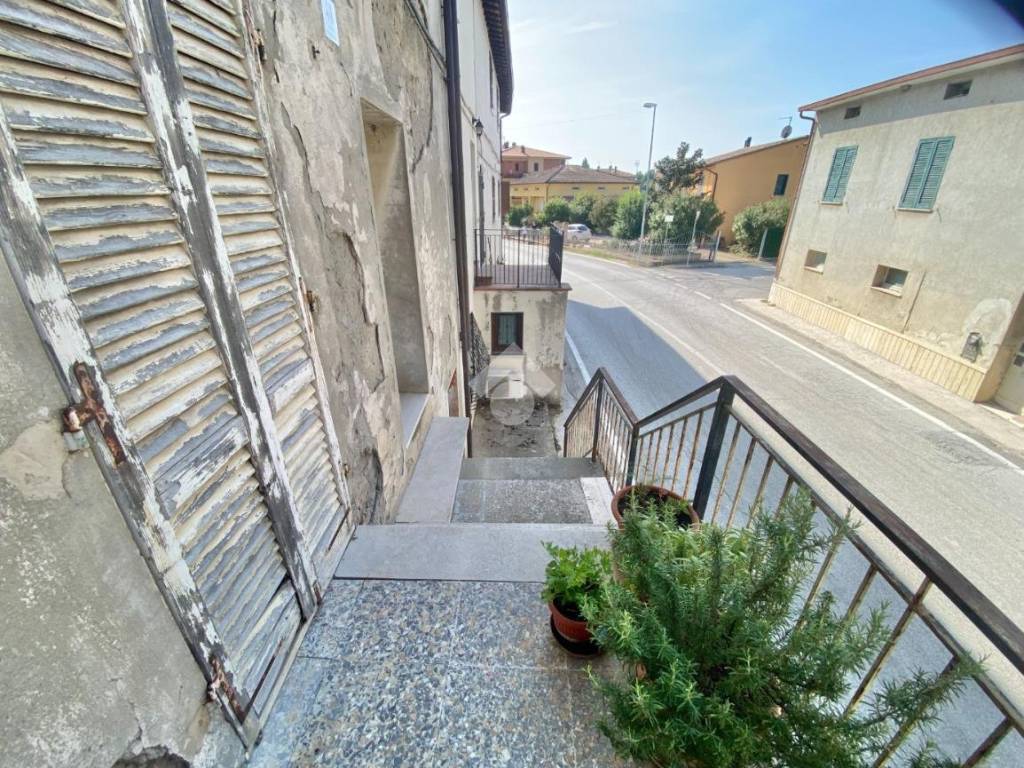 Casa indipendente a Assisi in Via canini, 90 - Foto 3