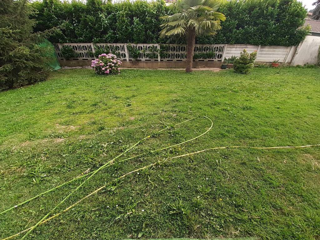 Villa a Fenegrò in Via Trieste - Foto 2
