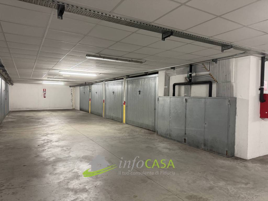 Box / garage a Ala in Via Adige, 15 - Foto 4