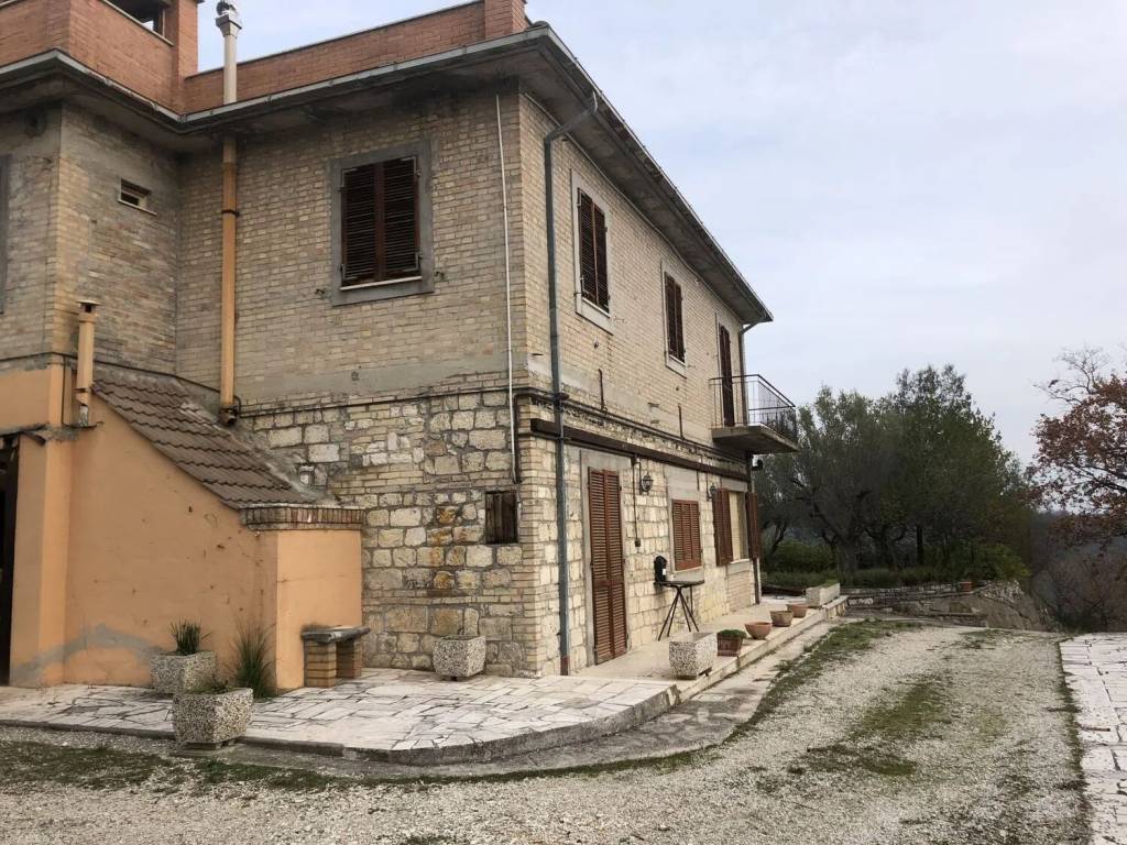 Villa a Ascoli piceno - Foto 2