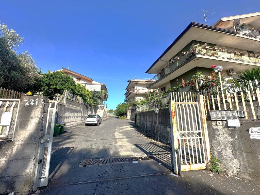 Appartamento a Santa venerina in Via Trieste - Foto 3