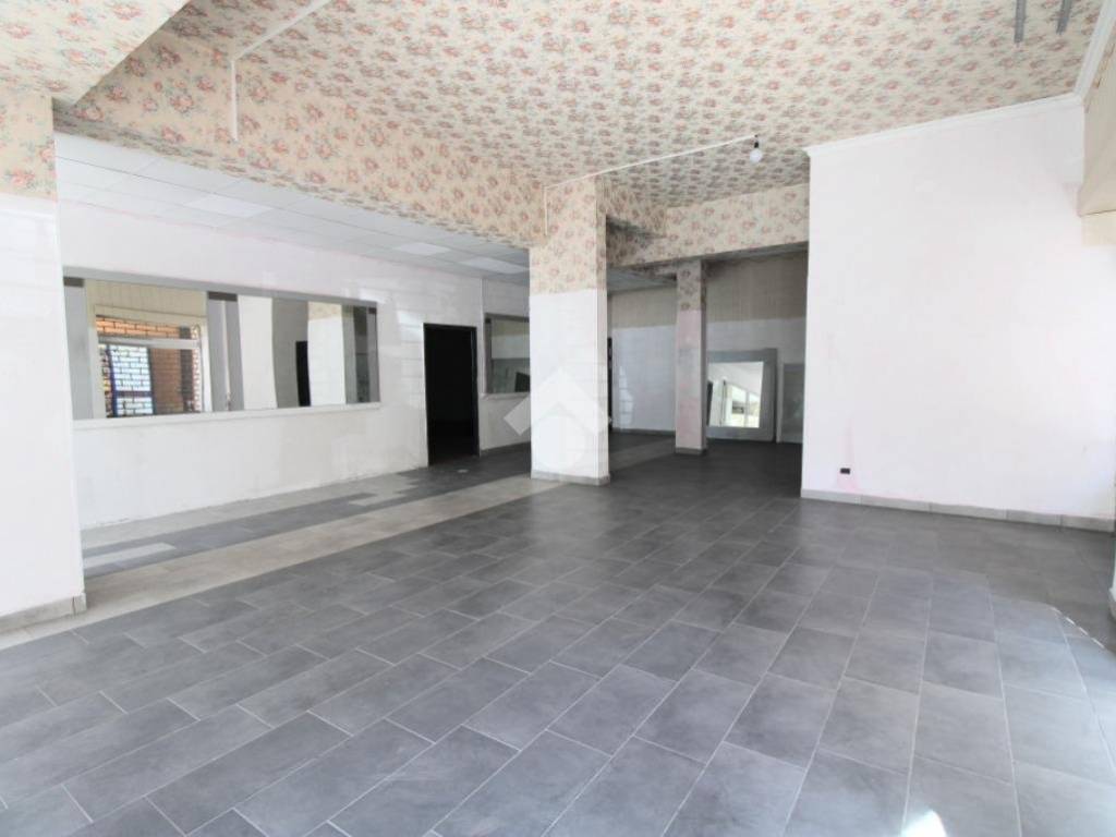 Appartamento a Poggio mirteto in VIALE GIUSEPPE DE VITO, 67 - Foto 2
