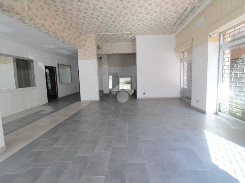 Appartamento a Poggio mirteto in VIALE GIUSEPPE DE VITO, 67 - Foto 4