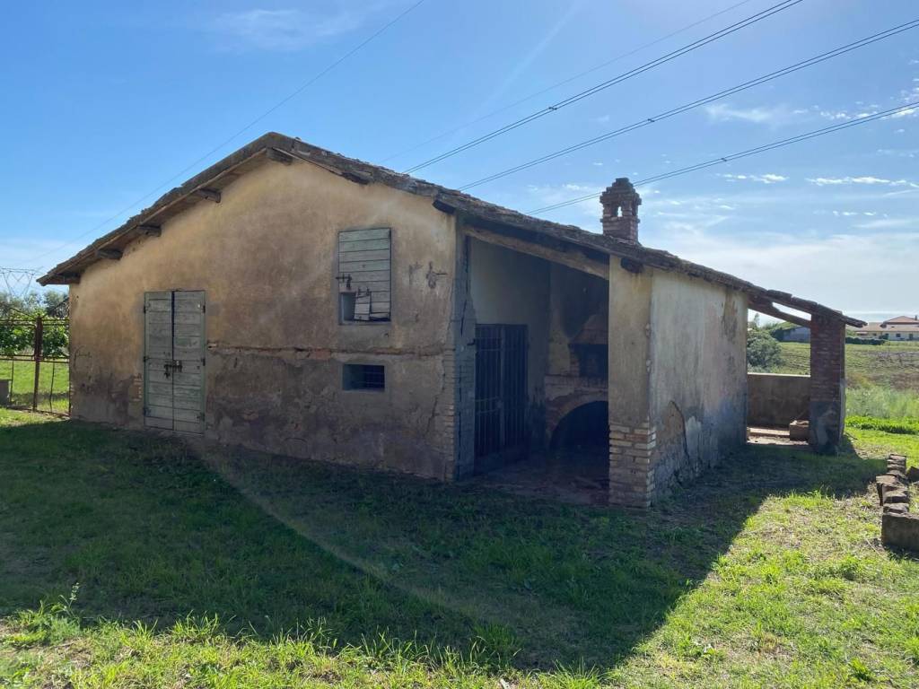 Villa a Aprilia in Via del Castellaccio , snc - Foto 5