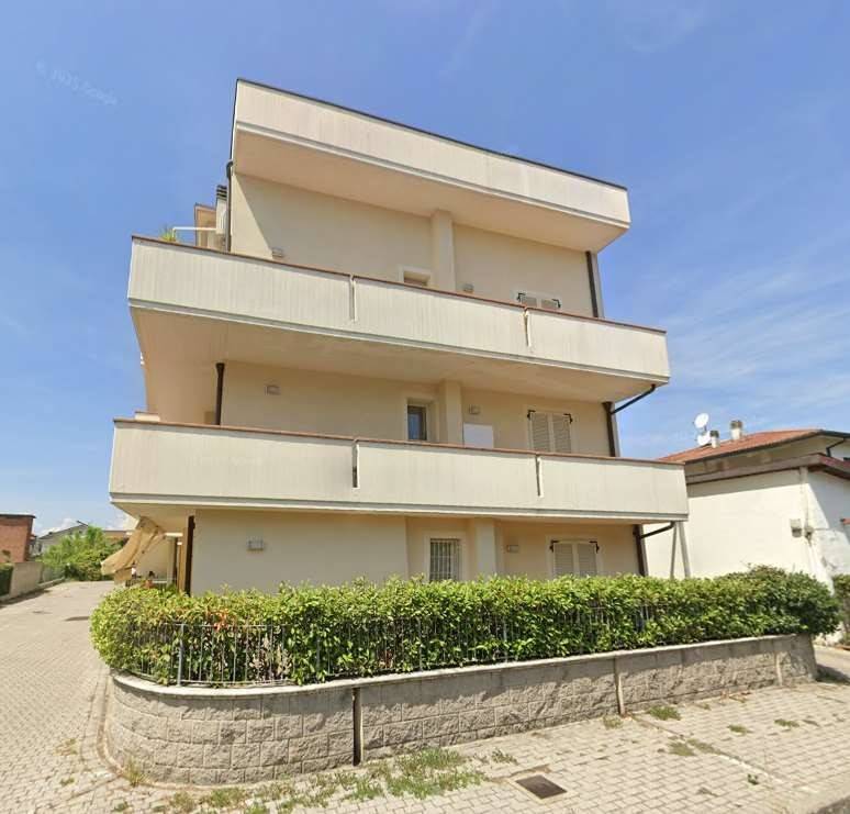 Appartamento a Monsummano terme in Via Risorgimento - Foto 2