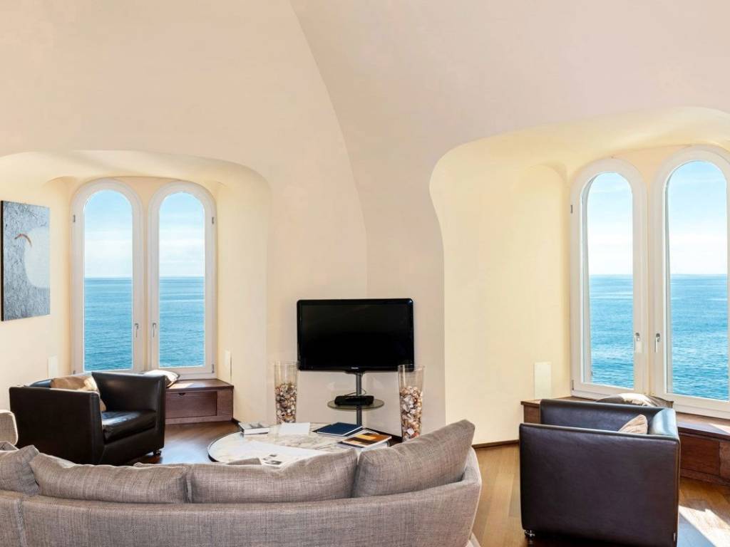 Villa a Cipressa in Via Aurelia, 25 - Foto 3