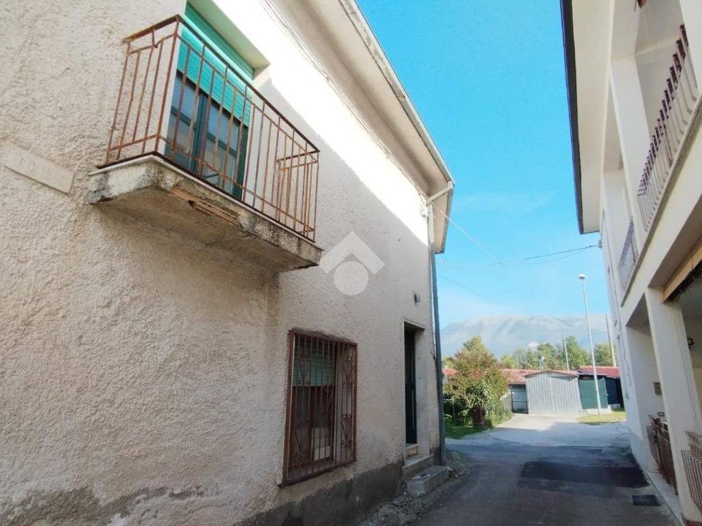 Casa indipendente a Cervaro in Via Porchio, 35 - Foto 3