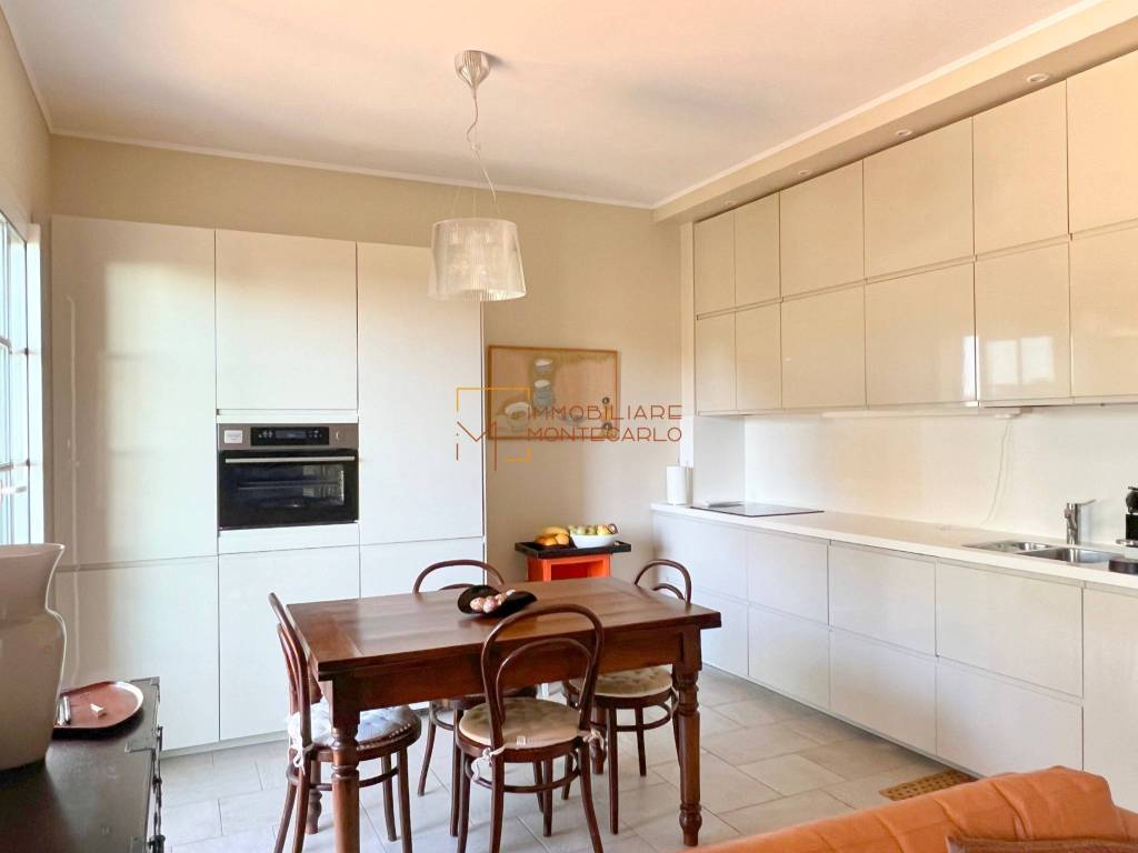 Appartamento a Bordighera in Via Conca Verde - Foto 4