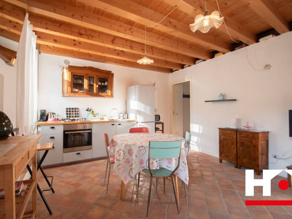 Appartamento a Iseo in Piazza Giuseppe Mazzini, 2 - Foto 5