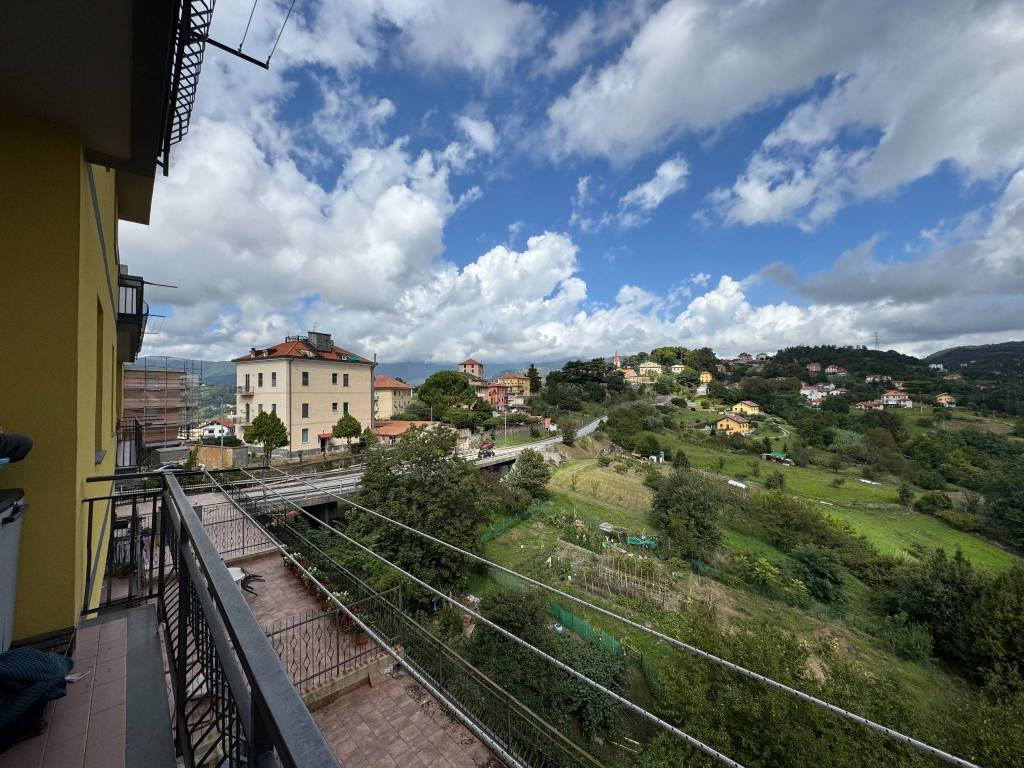 Appartamento a Serra riccò in Via Francesco Profumo, 26 - Foto 2