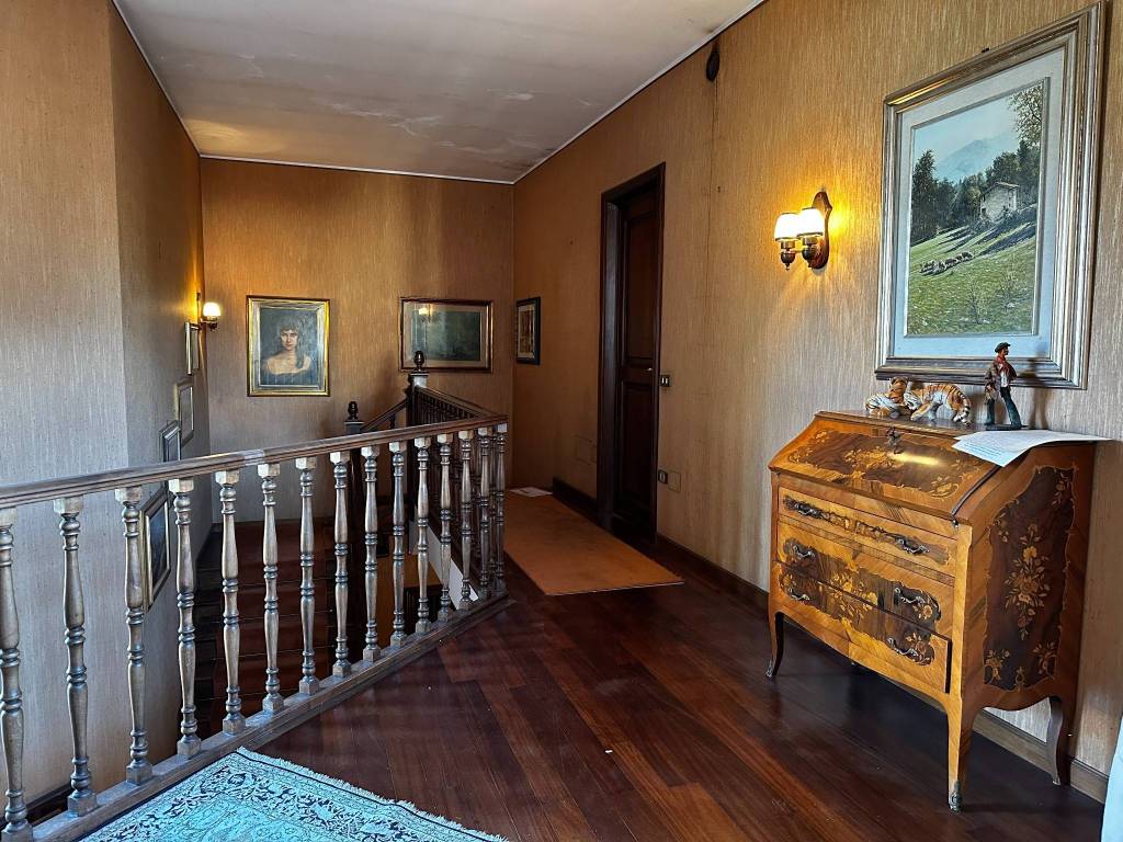 Villa a Borgosesia in Via San Rocco - Foto 3