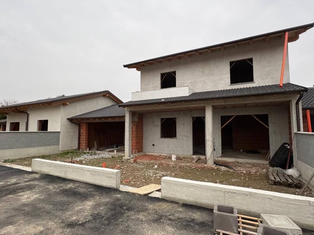 Villa a Borgo vercelli in Via Vercelli - Foto 2