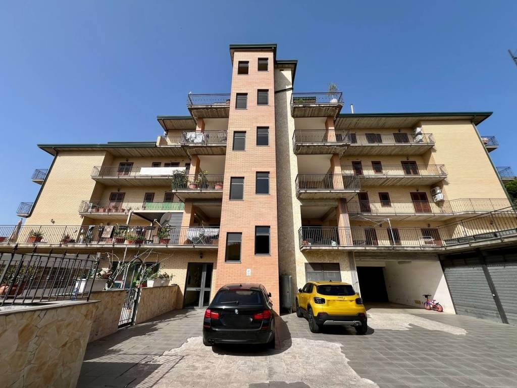 Appartamento a Gravina di catania in Via Pigno de Marco - Foto 3