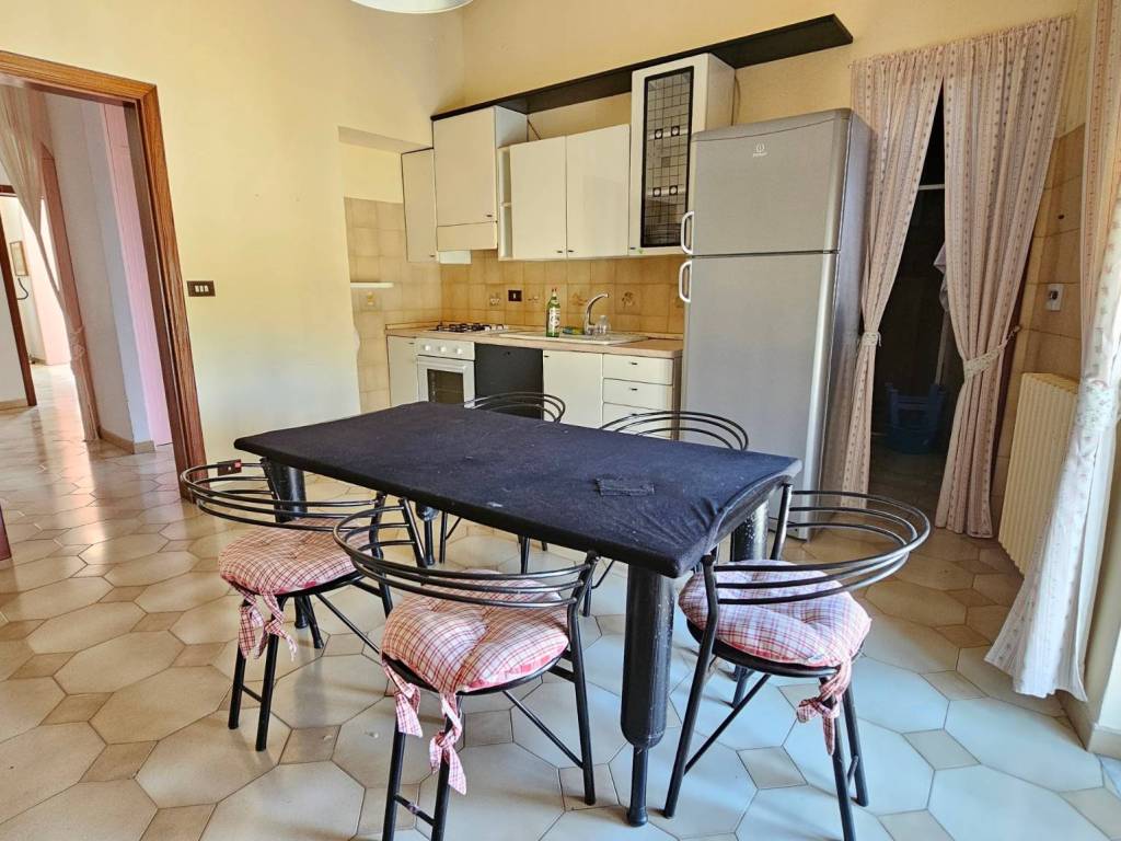 Appartamento a Modica in Via Liguria - Foto 4