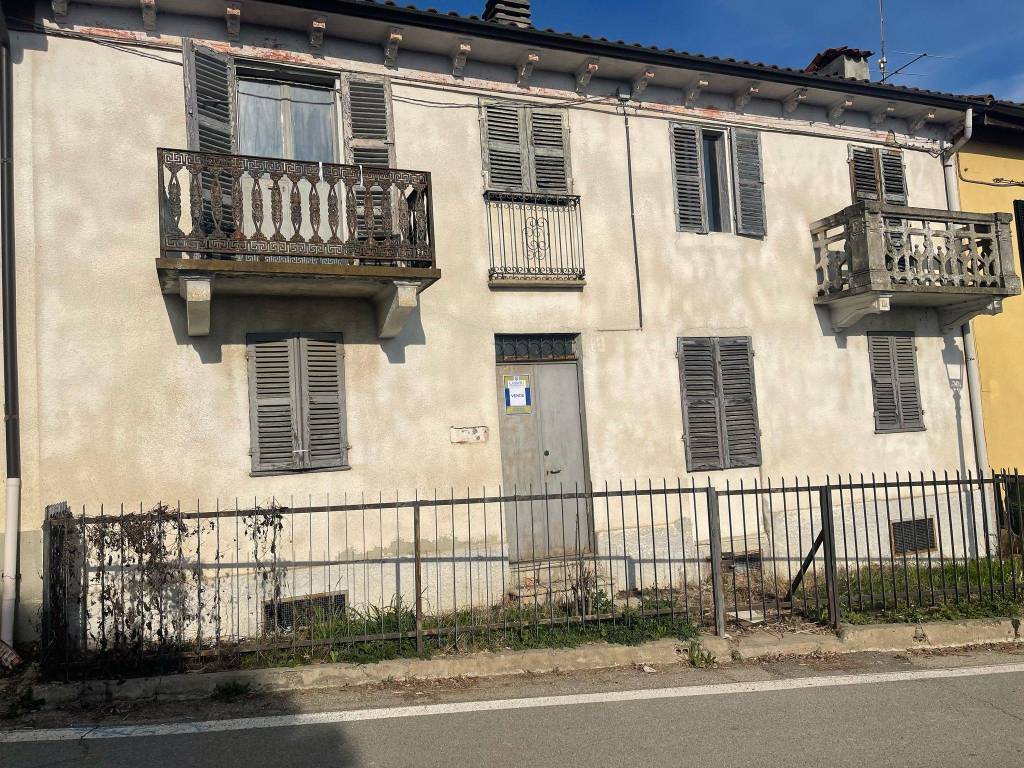 Rustico / casale a Camerano casasco in Via Guglielmo Marconi - Foto 2