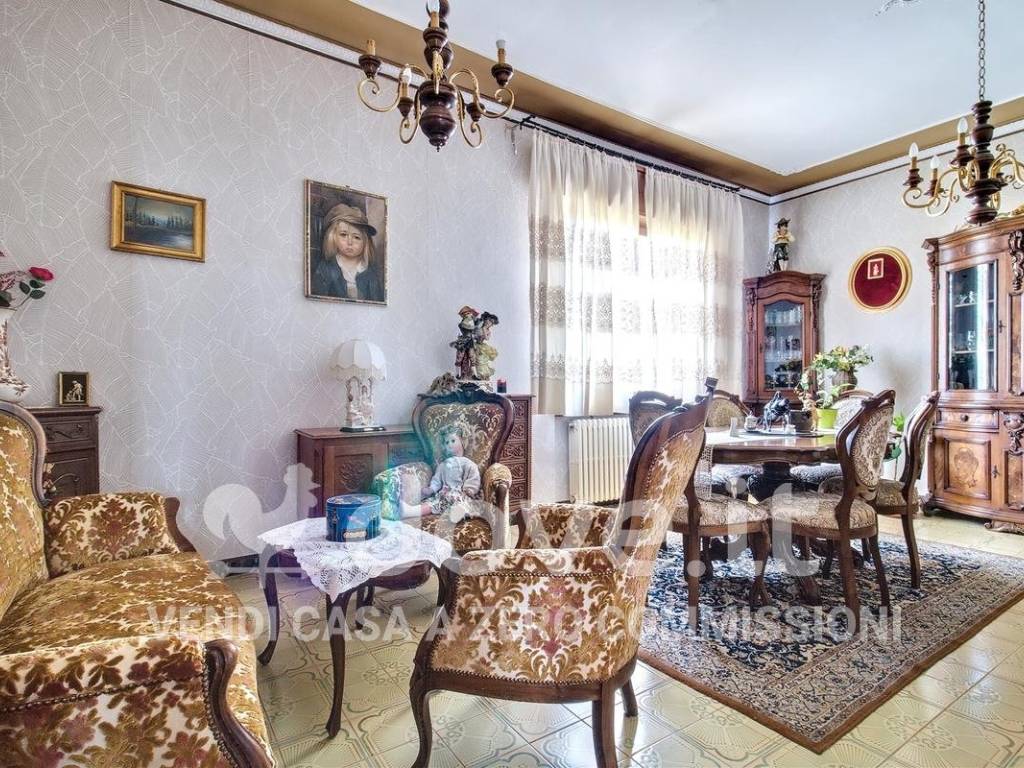 Villa a Casaleone in Via Ada Negri, 6 - Foto 3