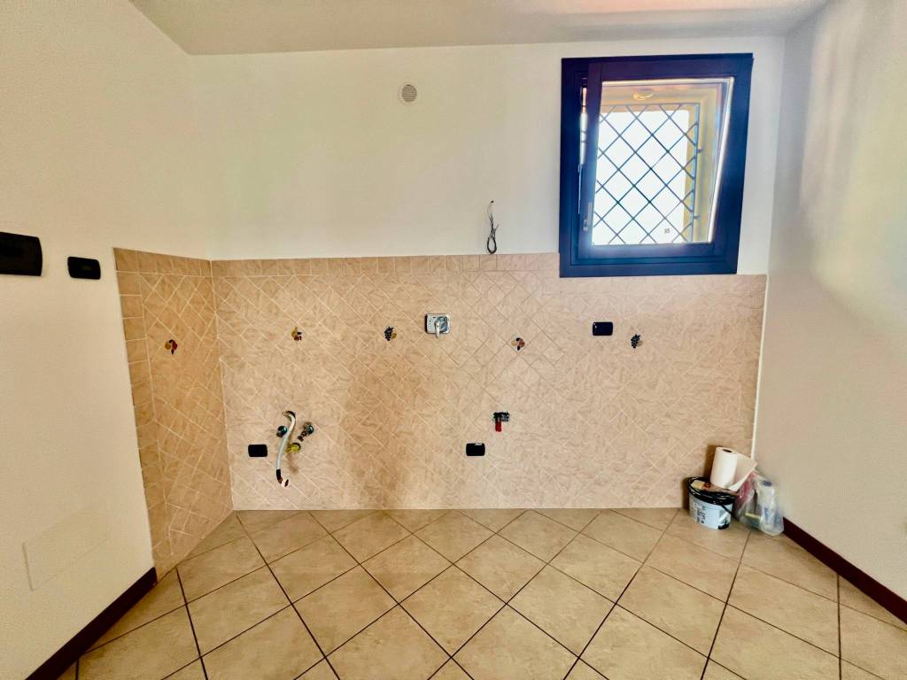 Appartamento a Campi bisenzio in Via Carlo Cattaneo - Foto 5
