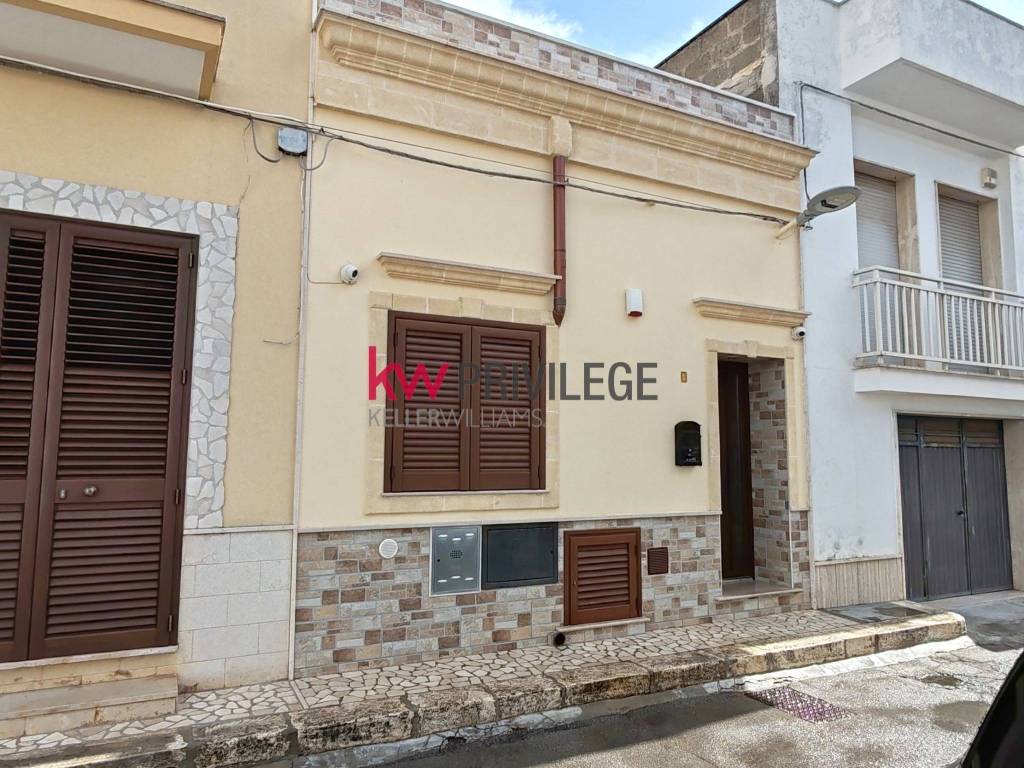 Casa indipendente a Manduria in Via Annibale Cartaginese, 3 - Foto 2