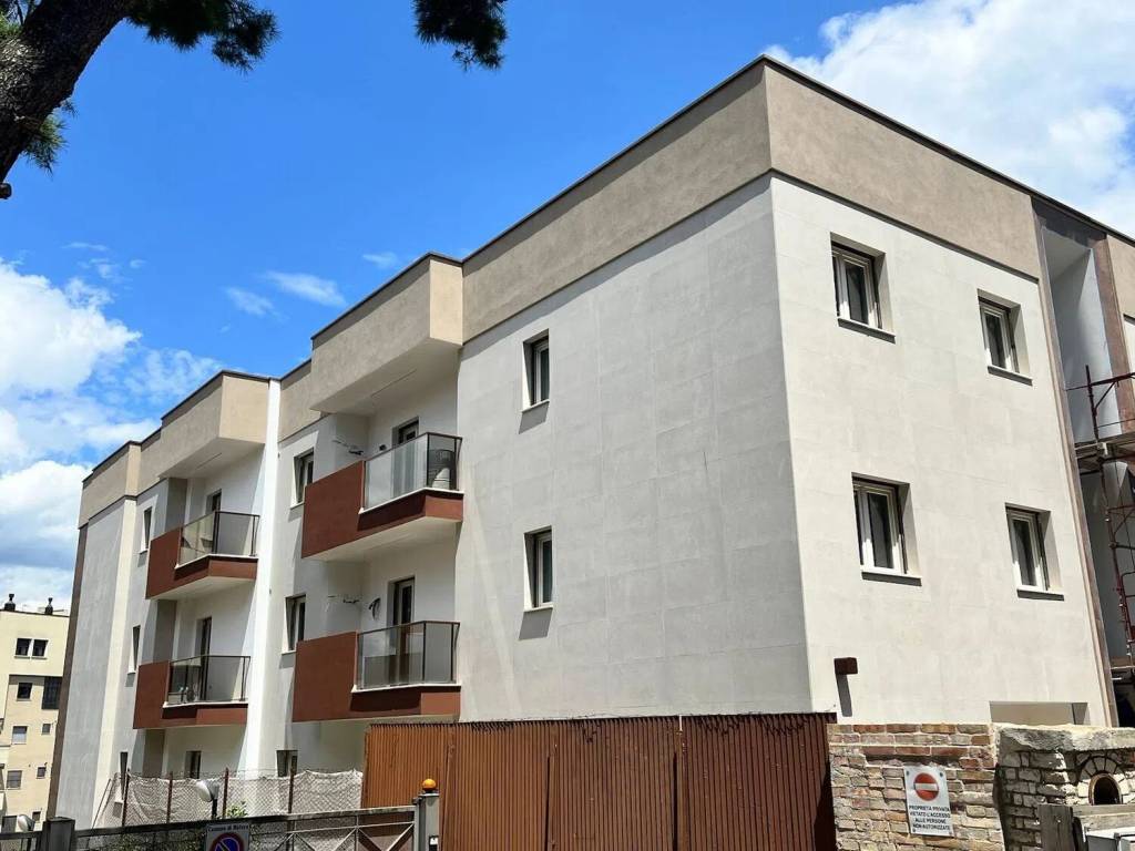 Appartamento a Matera in Via Rocco Lazazzera, 26 - Foto 3