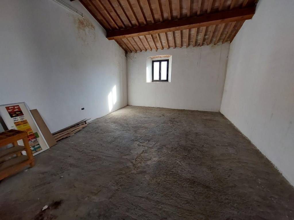 Casa indipendente a Buti in Via I Maggio, - Foto 3