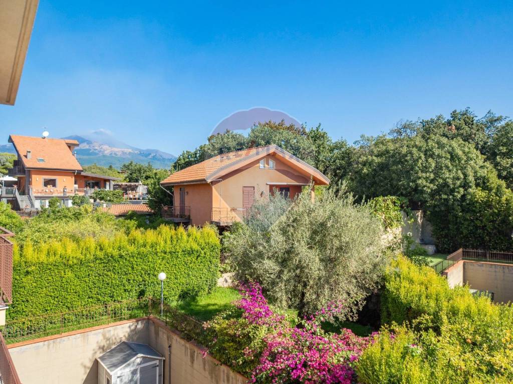 Villa a Trecastagni in via Ugo la Malfa, 33 - Foto 5