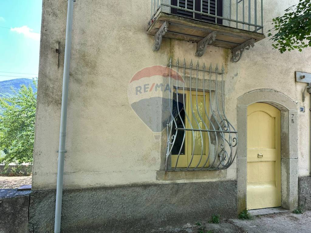 Casa indipendente a Pizzone in Via Nazionale, 103 - Foto 3