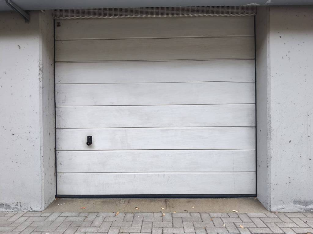 Box / garage a Parma in Via Carlo Majorano, 2 - Foto 2