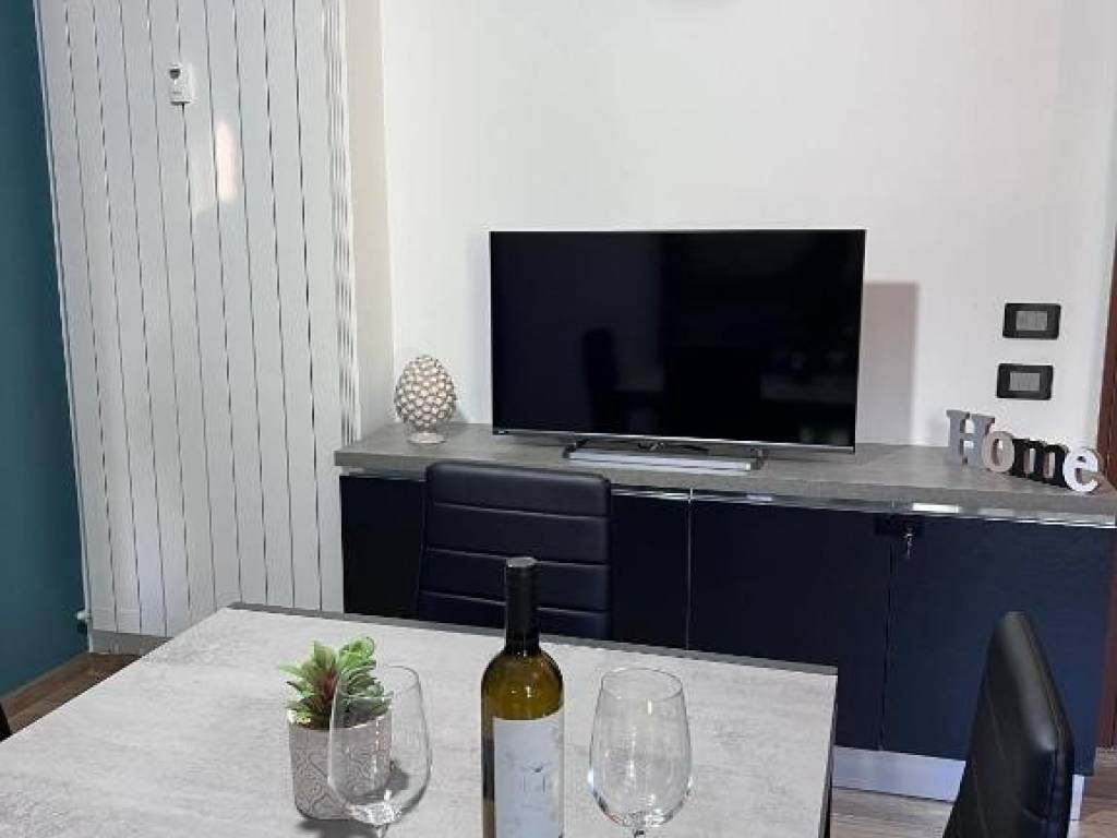 Appartamento a Stresa in Viale Virgilio, 7 - Foto 2